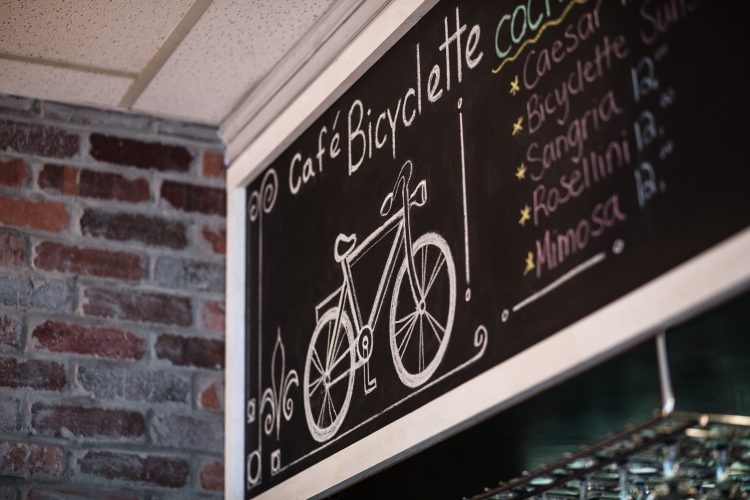 Cafe Bicyclette chalkboard menu.